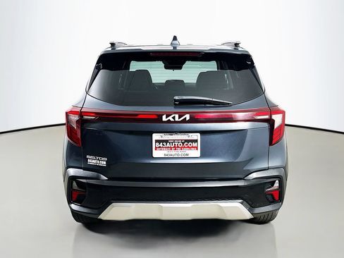 Used 2024 Kia Seltos S FWD image 6