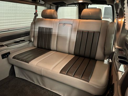 Used 2013 Chevrolet Express 1500 image 34