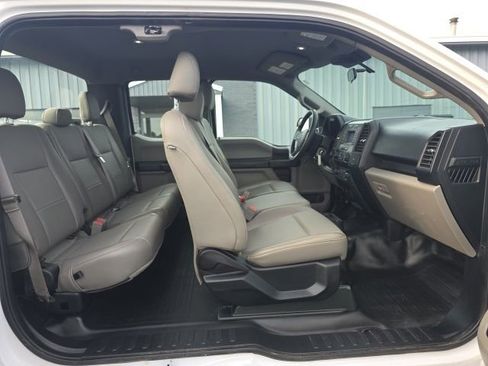 Used 2019 Ford F150 XL w/ Equipment Group 101A Mid AWD/4WD image 25