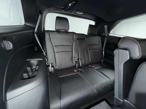 Used 2022 Honda Pilot TrailSport image 18