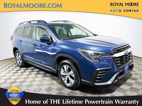 Used 2024 Subaru Ascent Premium w/ Convenience Package AWD/4WD image 1