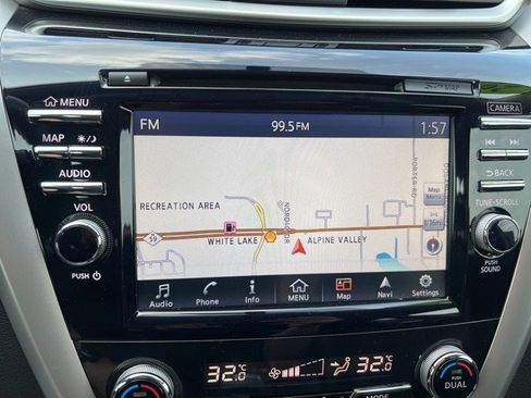 Used 2017 Nissan Murano SL image 28