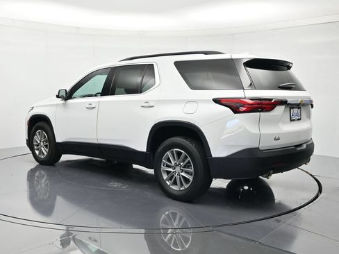Used 2023 Chevrolet Traverse LT FWD image 7
