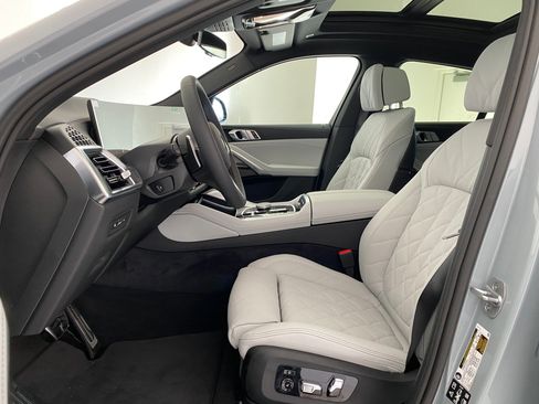 New 2026 BMW X6 xDrive40i image 4