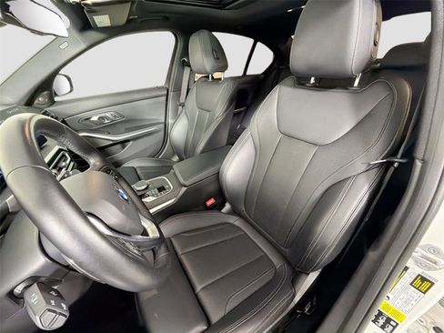 Used 2023 BMW 330i xDrive Sedan image 22