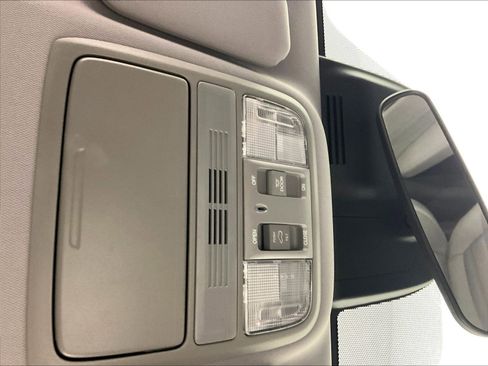 Used 2018 Honda CR-V EX image 37