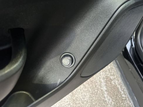 Used 2023 Chevrolet Blazer LT w/ Convenience Package image 23