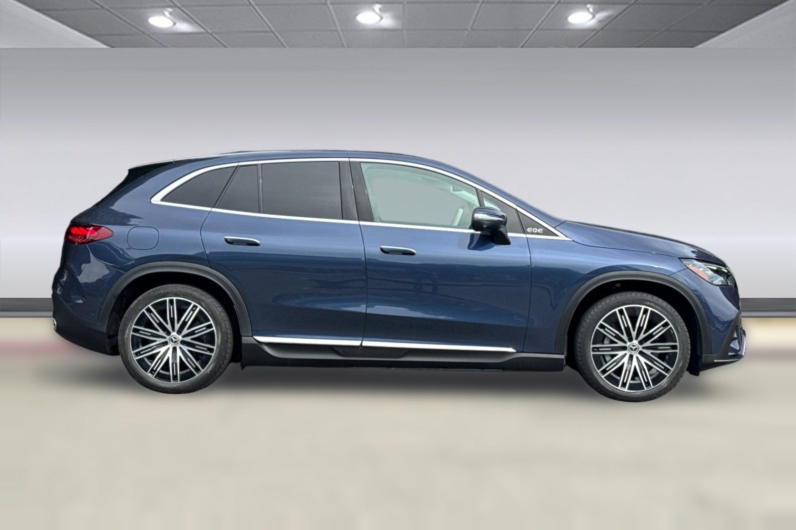 Certified 2024 Mercedes-Benz EQE 350+ SUV image 8