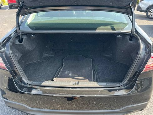 Used 2022 Subaru Legacy Premium AWD/4WD image 22