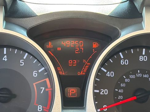 Used 2015 Nissan Juke SV w/ Technology Package image 31