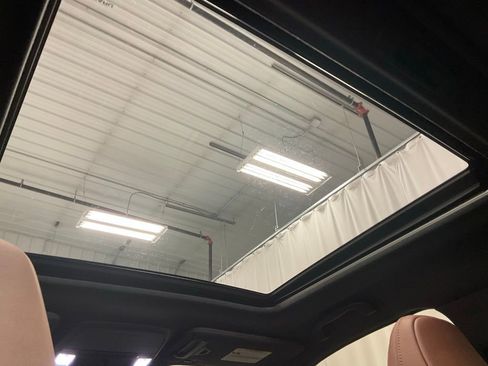 Certified 2025 Subaru Forester Touring w/ Touring Package image 35