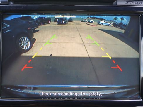 Used 2016 Nissan Murano SV FWD image 19