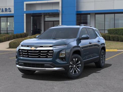 New 2025 Chevrolet Equinox LT w/ Convenience Package II image 30