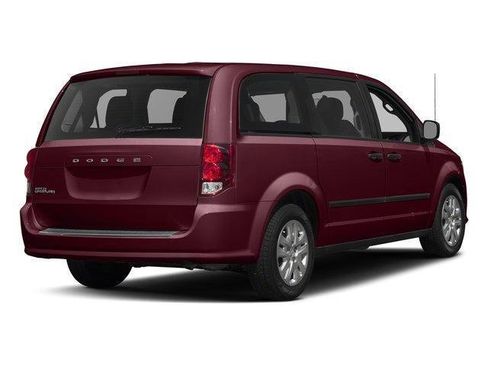Certified 2018 Dodge Grand Caravan SE FWD image 3