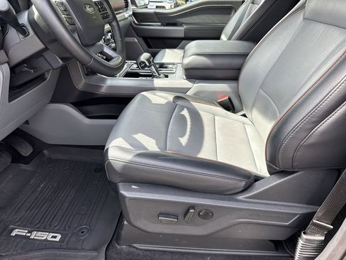 Used 2025 Ford F150 Lariat w/ Equipment Group 501A Mid AWD/4WD image 9