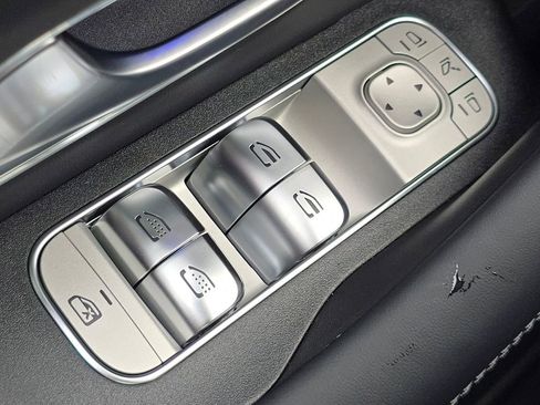 New 2026 Mercedes-Benz GLE 63 AMG S image 29