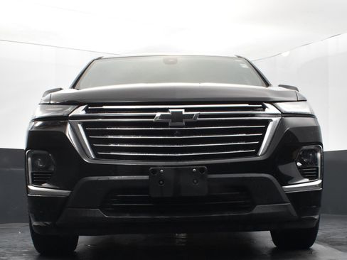 Used 2023 Chevrolet Traverse Premier image 42
