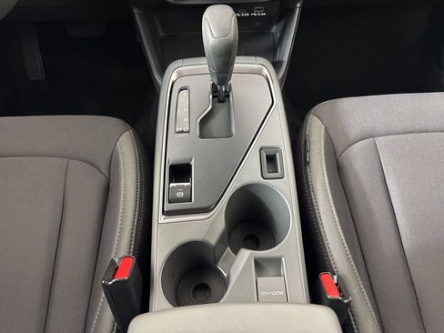 Used 2025 Subaru Crosstrek 2.0i Premium image 23