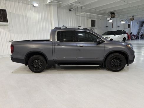 Used 2017 Honda Ridgeline RTL-E image 6