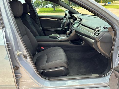 Used 2018 Honda Civic EX image 32