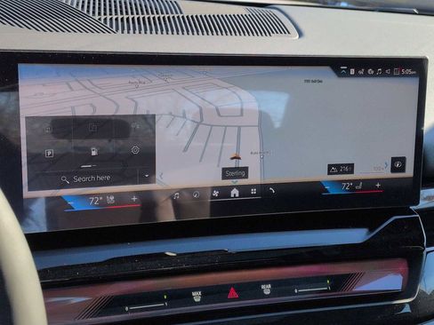 New 2026 BMW 550e xDrive AWD/4WD image 31