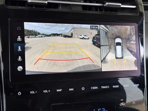 Used 2024 Hyundai Tucson Limited AWD/4WD image 6