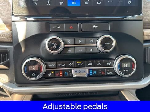 Certified 2024 Ford Expedition Max Limited image 30
