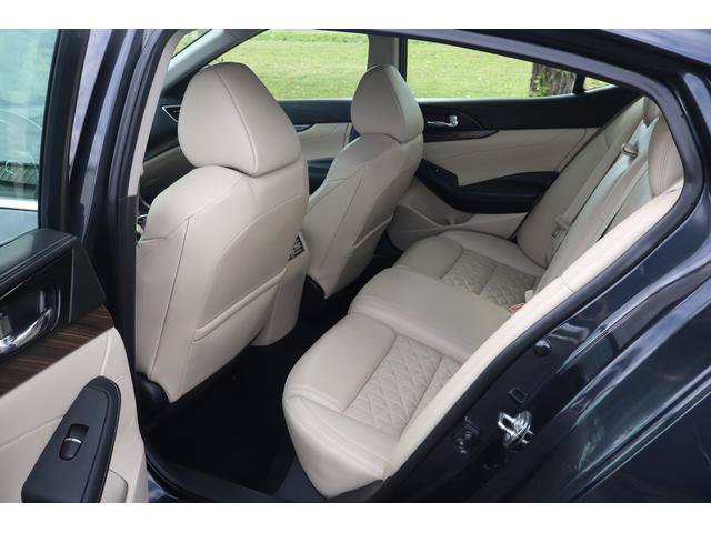Used 2016 Nissan Maxima Platinum FWD image 8