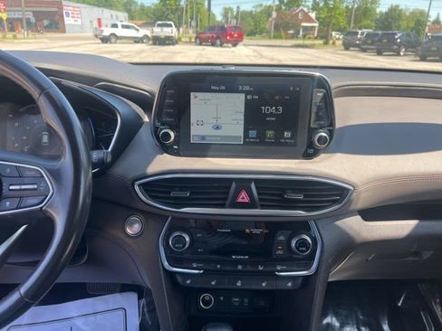Used 2020 Hyundai Santa Fe Limited FWD image 9