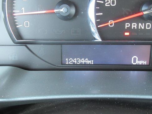 Used 2009 Cadillac DTS image 25