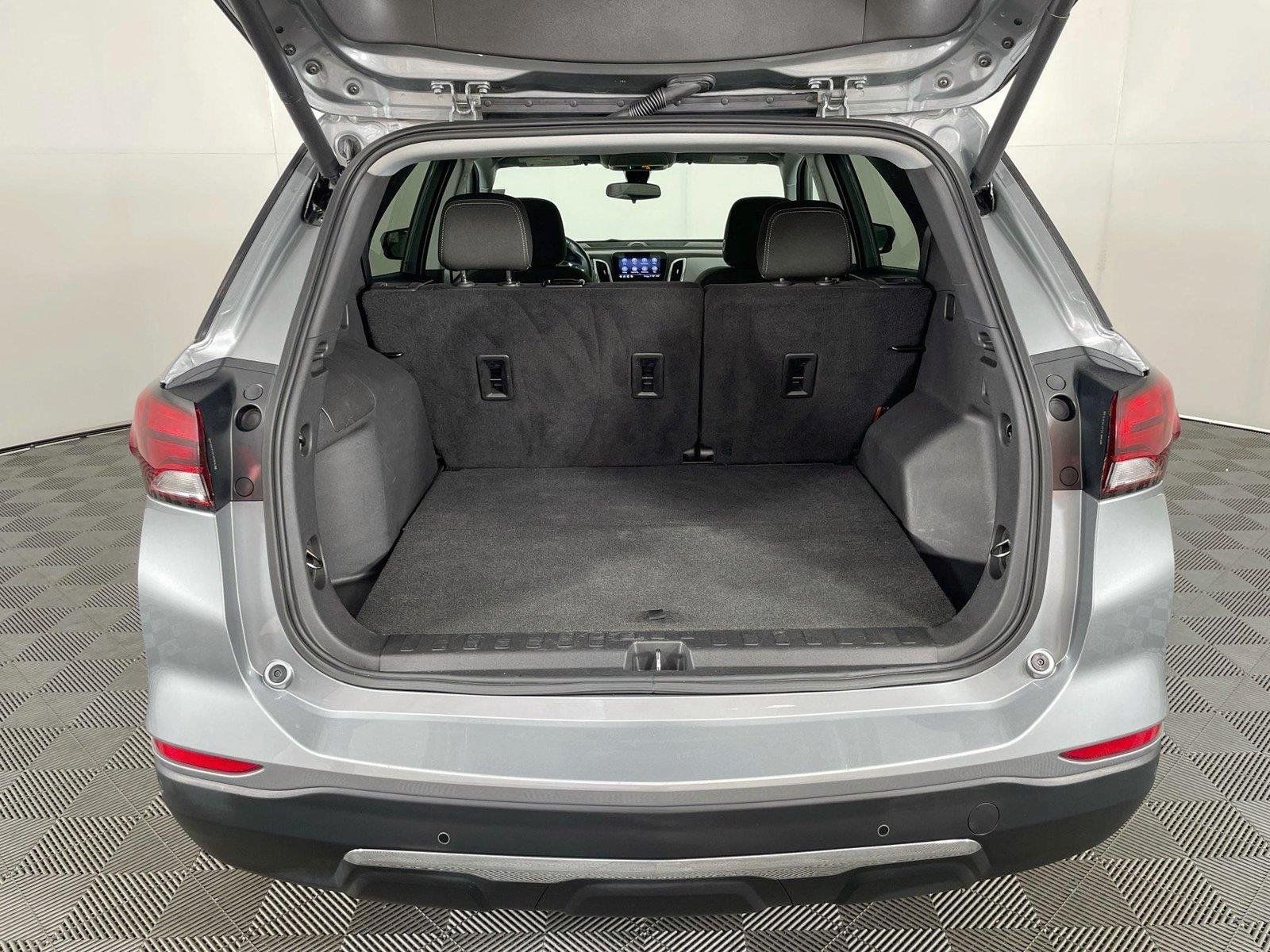 Used 2023 Chevrolet Equinox LT AWD/4WD image 27