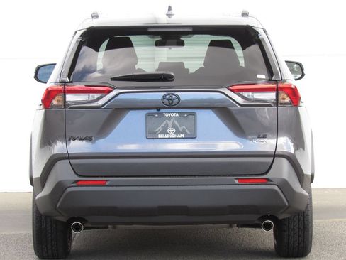 Certified 2025 Toyota RAV4 LE AWD/4WD image 7