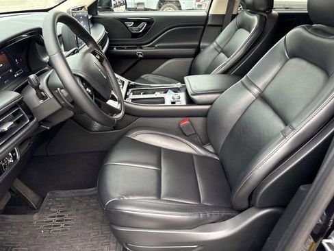Certified 2023 Lincoln Aviator 2WD image 11