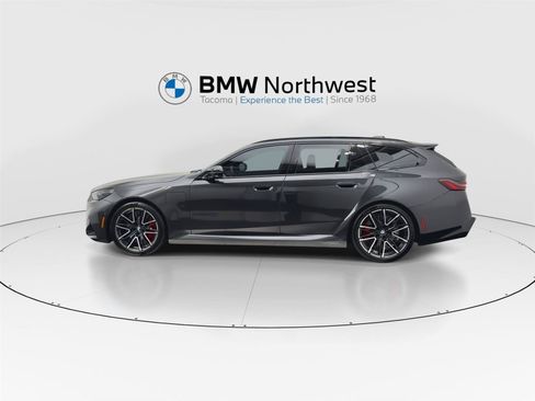 Used 2025 BMW M5 Touring AWD/4WD image 11