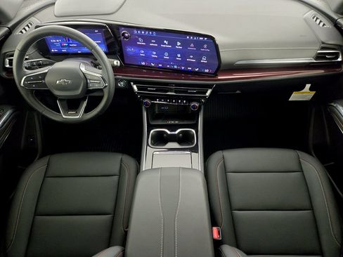 New 2026 Chevrolet Traverse Z71 w/ Driver Confidence Package AWD/4WD image 28