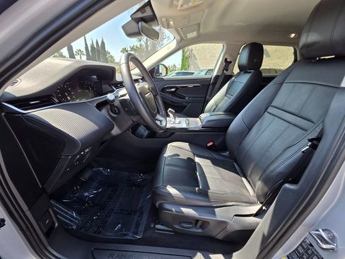 Used 2020 Land Rover Range Rover Evoque S image 6