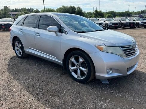 Used 2011 Toyota Venza AWD w/ Comfort Pkg image 8