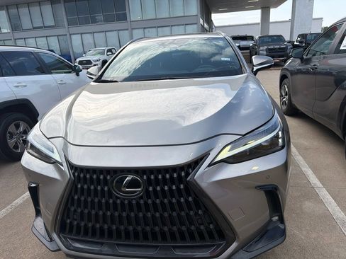 Used 2022 Lexus NX 350 AWD image 2