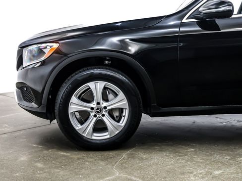 Used 2017 Mercedes-Benz GLC 300 image 10