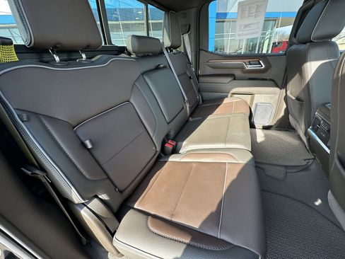 Used 2023 GMC Sierra 1500 Denali w/ Denali Reserve Package image 28