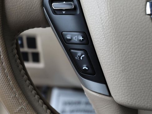 Used 2013 Nissan Quest SL FWD image 25