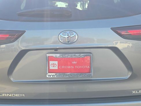 Certified 2026 Toyota Highlander XLE AWD/4WD image 14