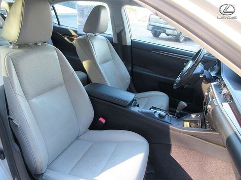 Used 2013 Lexus ES 350 image 21