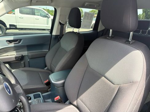 Used 2024 Ford Maverick XL FWD image 17