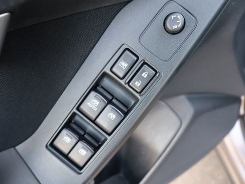 Used 2014 Subaru Forester 2.5i image 27