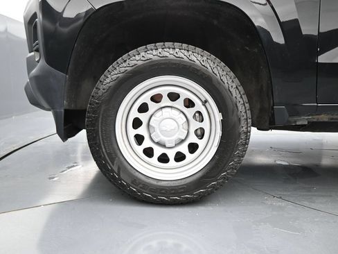 Used 2023 Chevrolet Colorado W/T RWD image 19