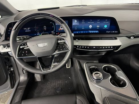 Certified 2025 Cadillac Optiq Sport 2 image 3
