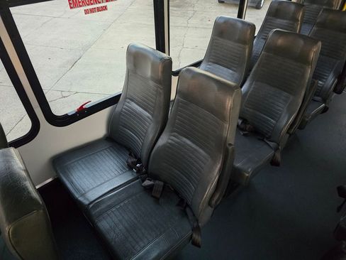 Used 2019 Ford F550 2WD Regular Cab Super Duty image 31