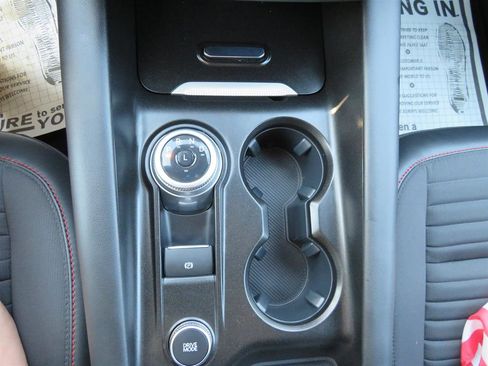 Used 2025 Ford Explorer ST-Line AWD/4WD image 21