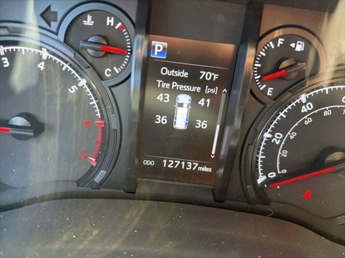 Used 2021 Toyota 4Runner SR5 image 15